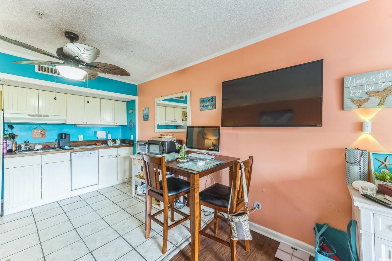 415 Ocean Creek Dr. Photo 8