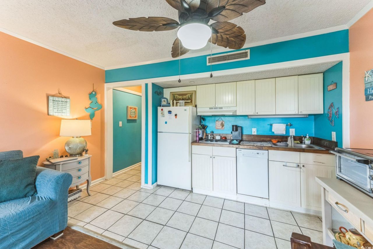 415 Ocean Creek Dr. Photo 9