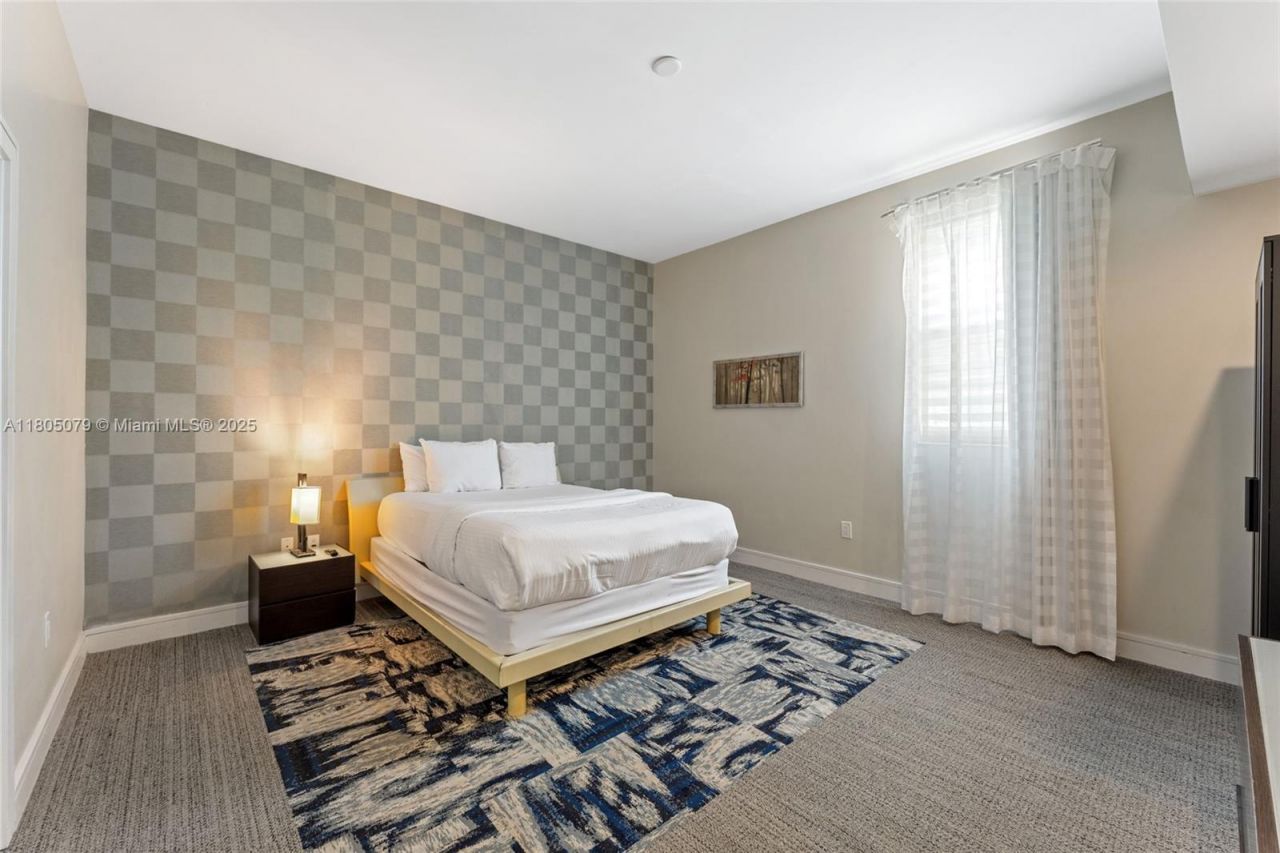 5300 NW 87th Ave, Unit 1513, Doral, FL 33178 Photo