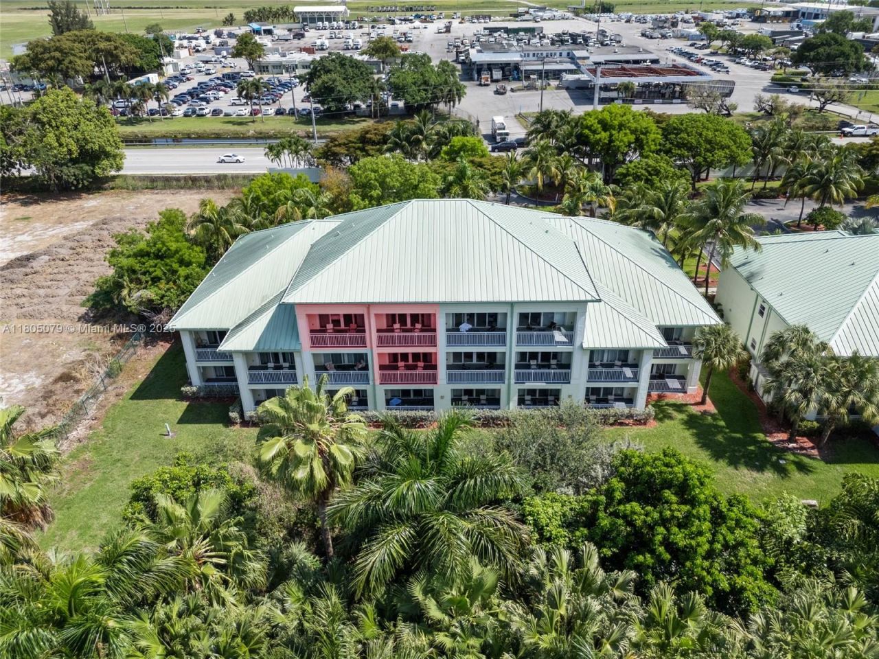 5300 NW 87th Ave, Unit 1513, Doral, FL 33178 Photo