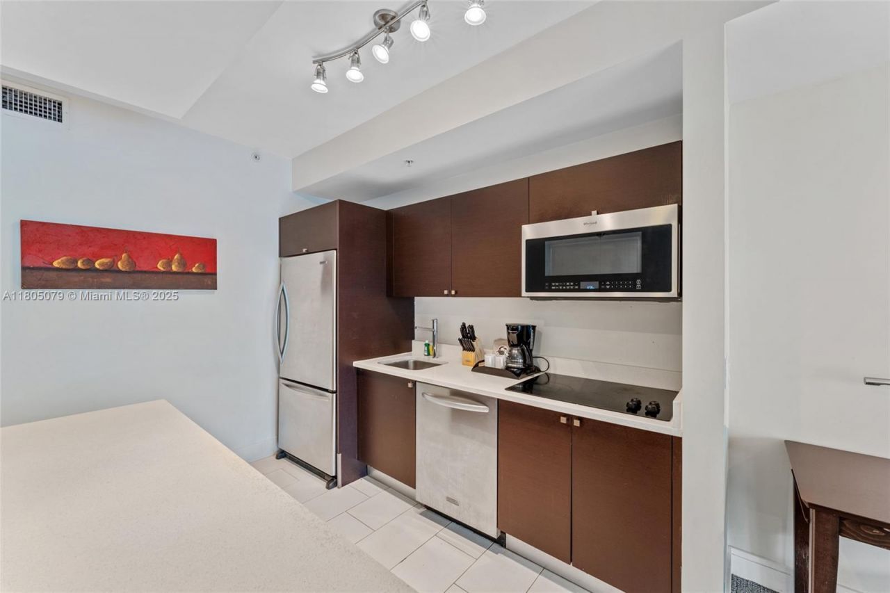 5300 NW 87th Ave, Unit 1513, Doral, FL 33178 Photo