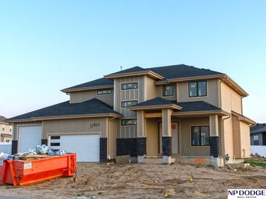 11911 Horizon Street, Papillion, NE 68046