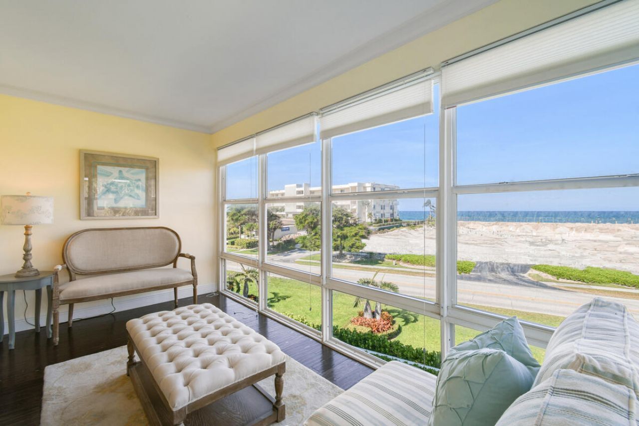 325 Beach Road, Unit 301, Tequesta, FL 33469 Photo