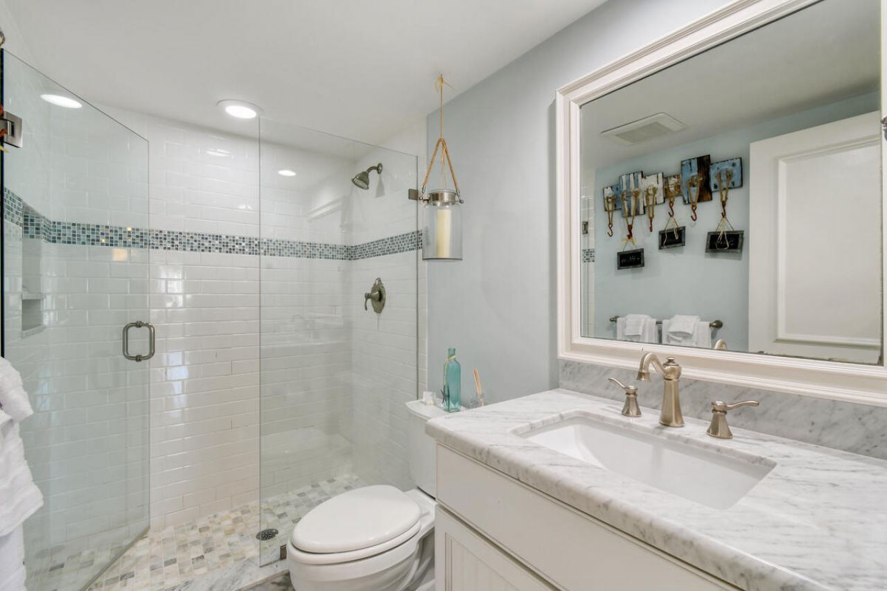 325 Beach Road, Unit 301, Tequesta, FL 33469 Photo