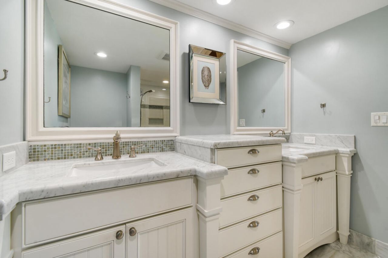 325 Beach Road, Unit 301, Tequesta, FL 33469 Photo