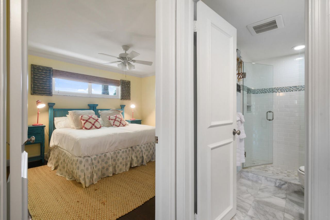 325 Beach Road, Unit 301, Tequesta, FL 33469 Photo