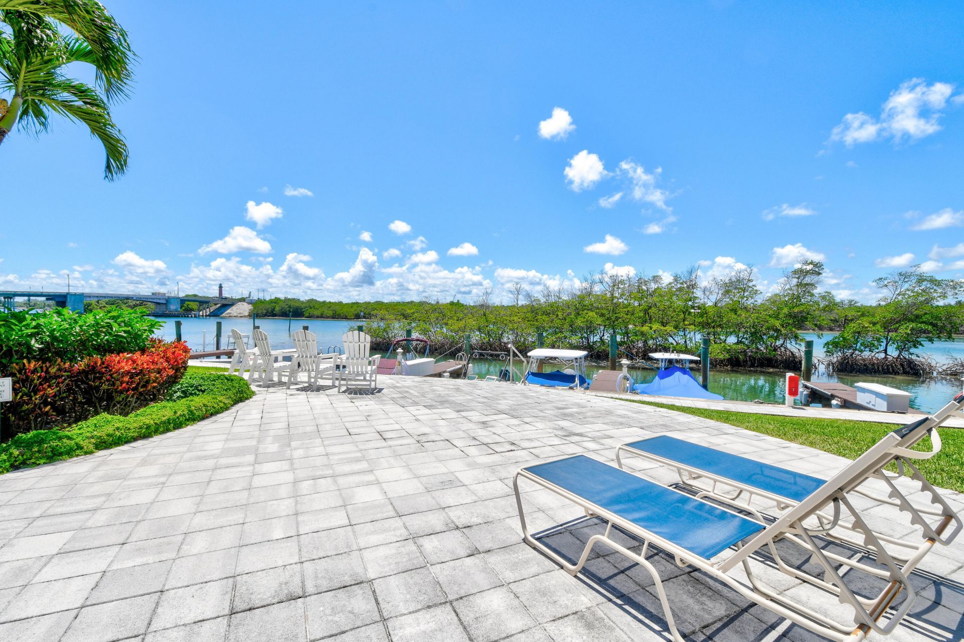 325 Beach Road, Unit 301, Tequesta, FL 33469 Photo