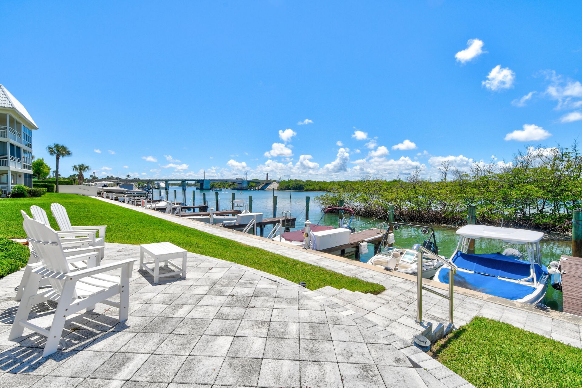 325 Beach Road, Unit 301, Tequesta, FL 33469 Photo