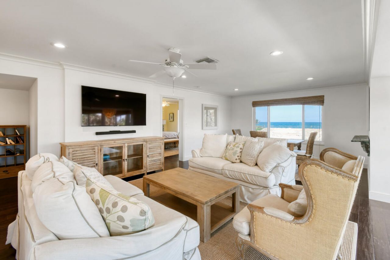 325 Beach Road, Unit 301, Tequesta, FL 33469 Photo