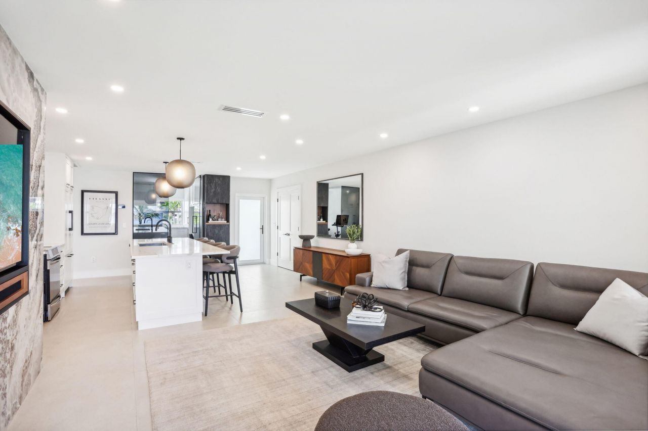 3401 S Ocean Boulevard, Unit 6, Highland Beach, FL 33487 Photo