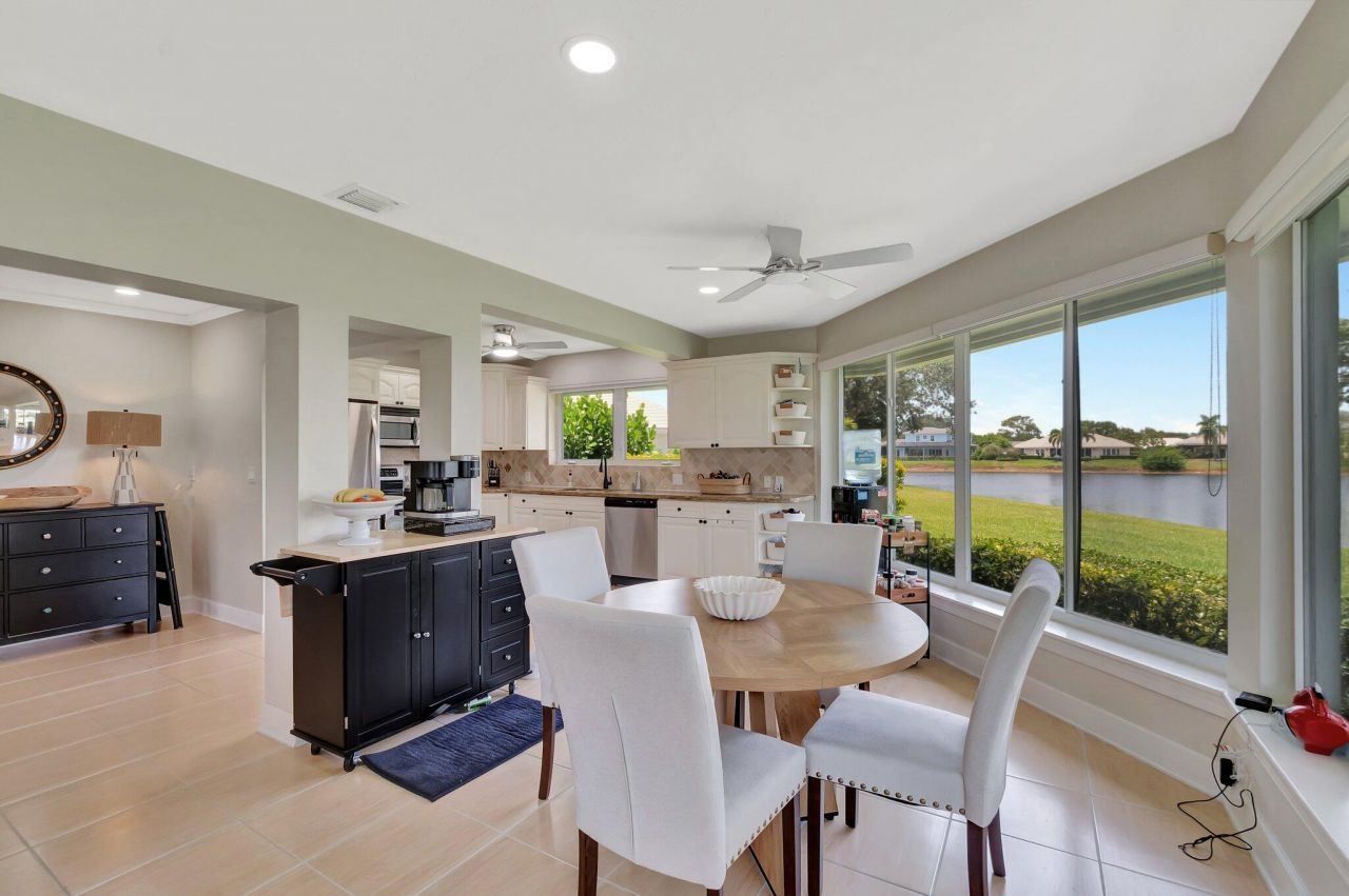 5 Slash Pine Drive, Boynton Beach, FL 33436 Photo