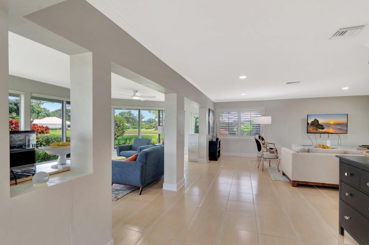 5 Slash Pine Drive, Boynton Beach, FL 33436 Photo