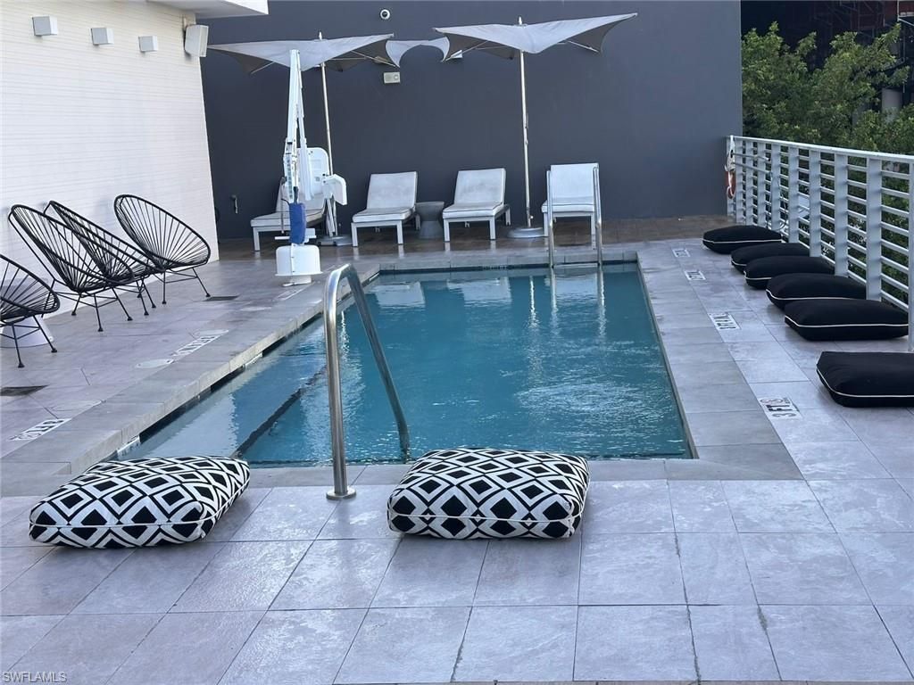 6080 Collins Ave, Unit 308, Miami Beach, FL 33140 Photo