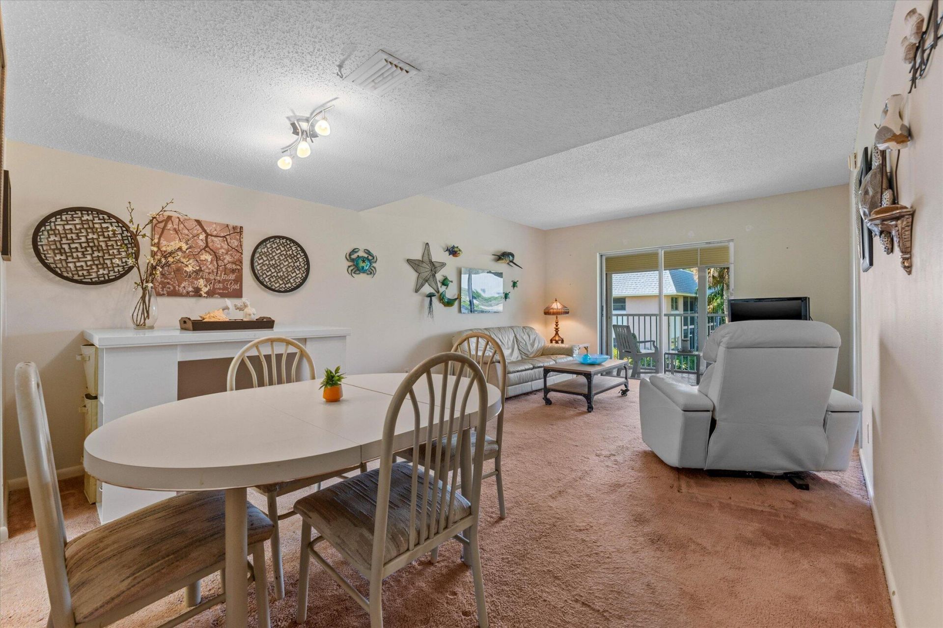 18081 SE Country Club Drive, Unit 130, Jupiter, FL 33469 Photo
