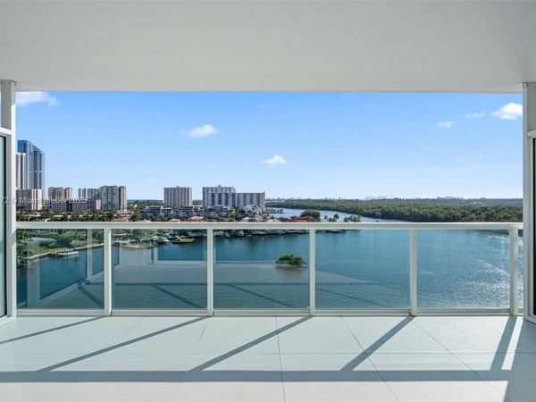 400 Sunny Isles Blvd, Unit 1005, Sunny Isles Beach, FL 33160