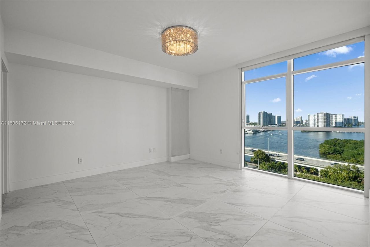 400 Sunny Isles Blvd, Unit 1005, Sunny Isles Beach, FL 33160 Photo