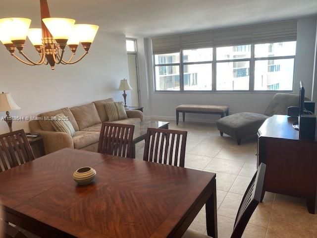 6039 Collins Ave, Unit 1110, Miami Beach, FL 33140 Photo