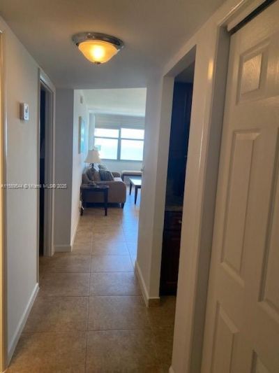 6039 Collins Ave, Unit 1110, Miami Beach, FL 33140 Photo