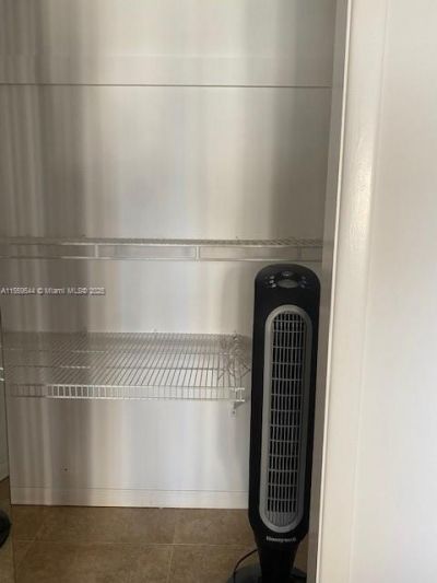 6039 Collins Ave, Unit 1110, Miami Beach, FL 33140 Photo