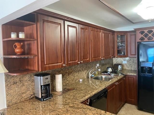 6039 Collins Ave, Unit 1110, Miami Beach, FL 33140 Photo