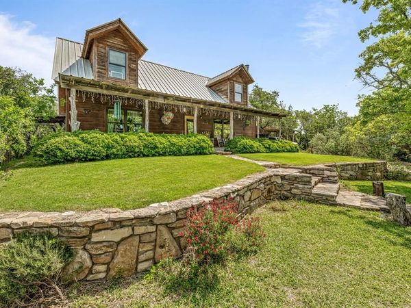 493 Private Road 1673, Stephenville, TX 76401