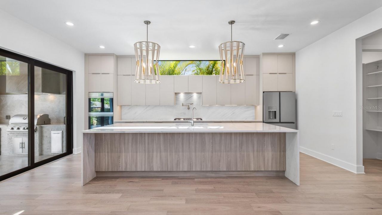 910 W Virginia Avenue, Tampa, FL 33603 Photo