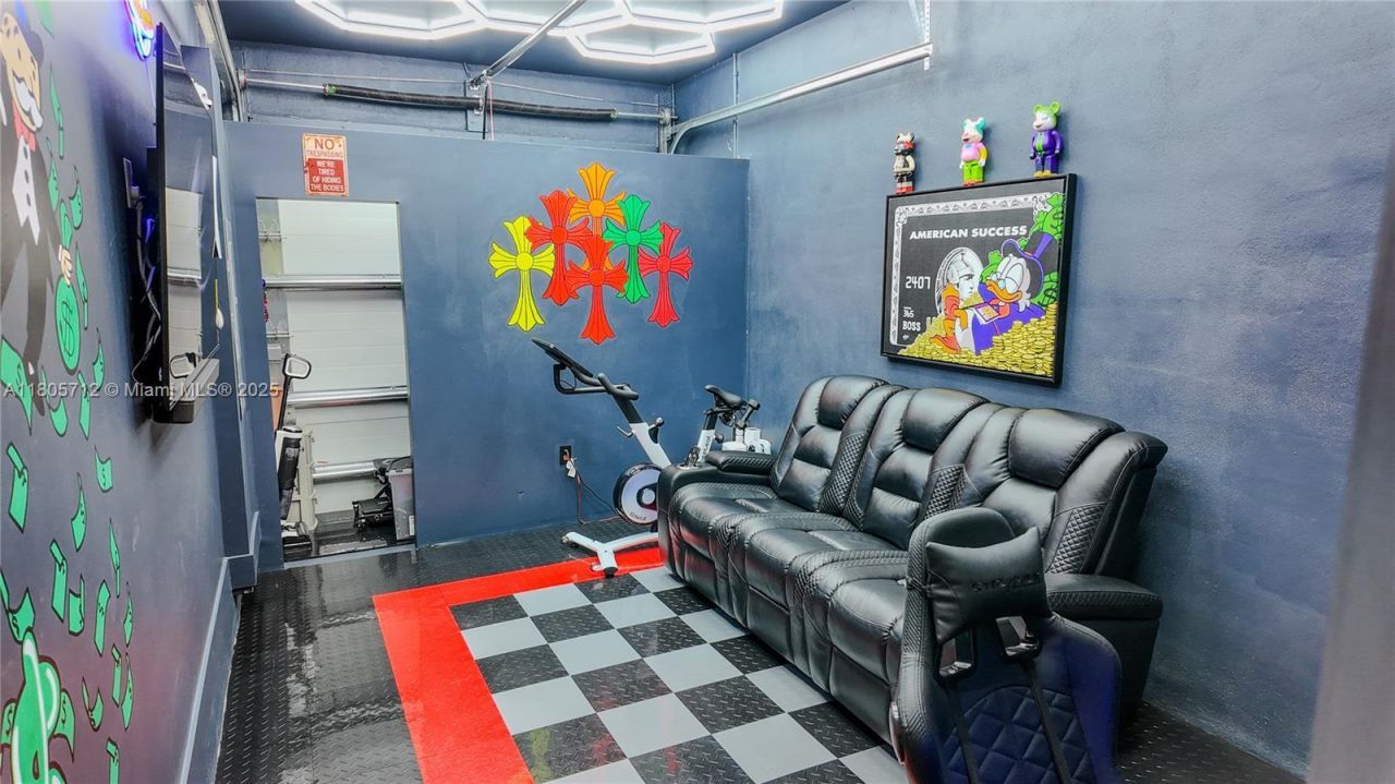 7221 NW 103rd Path, Doral, FL 33178 Photo