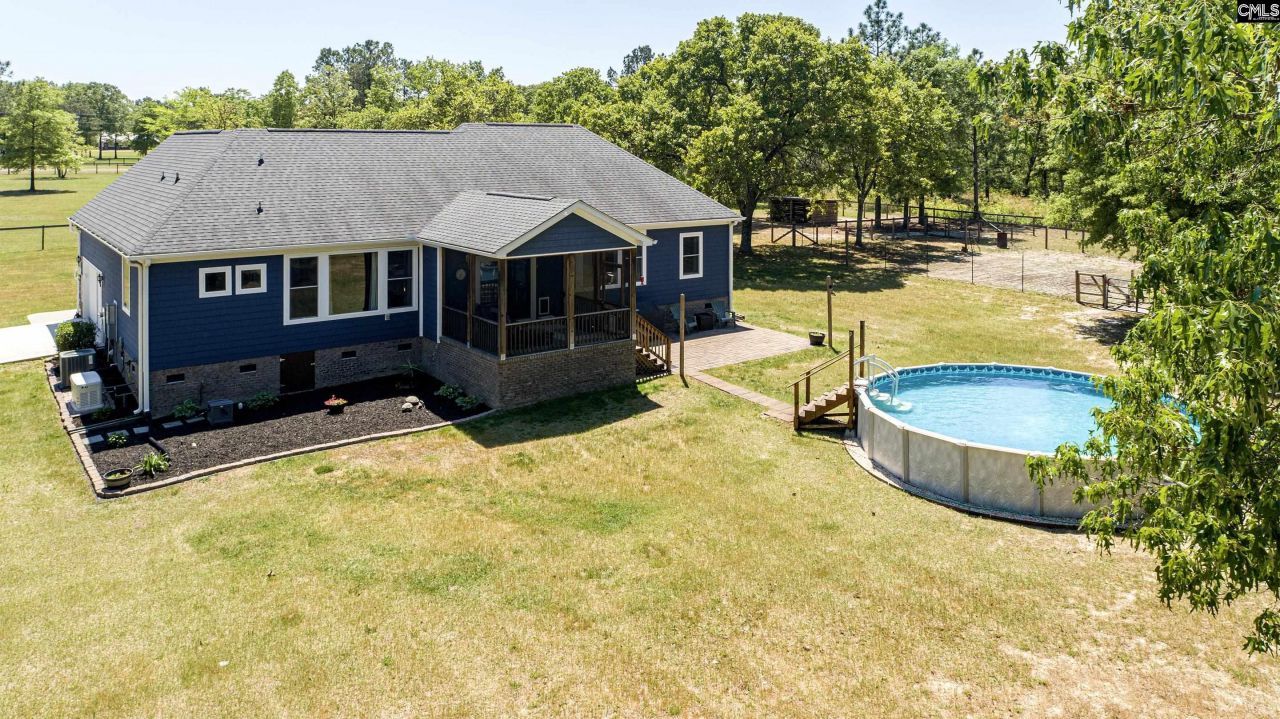 340 Hound Hollow Road Photo 35