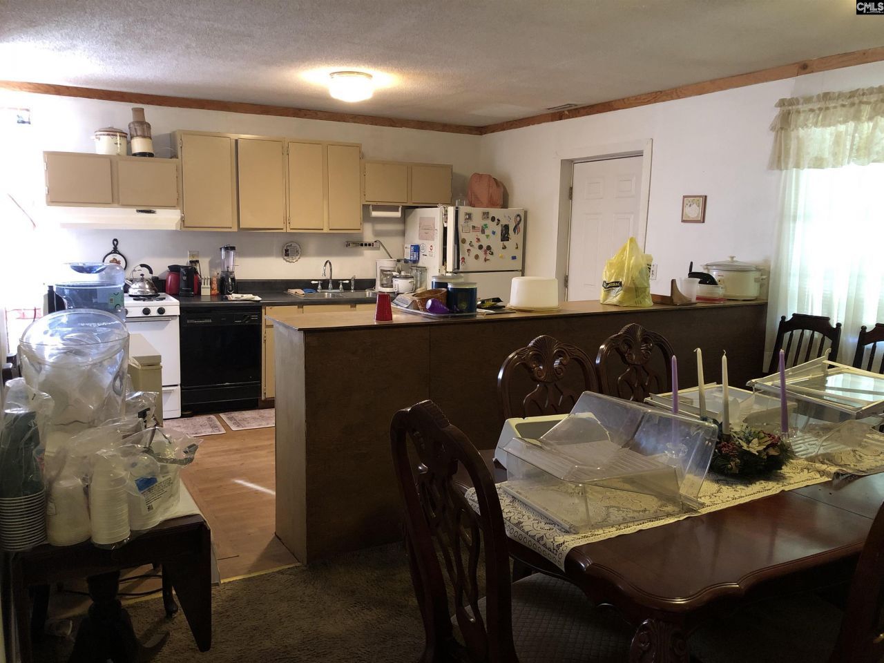 1005 Lesane Pressley Photo 10