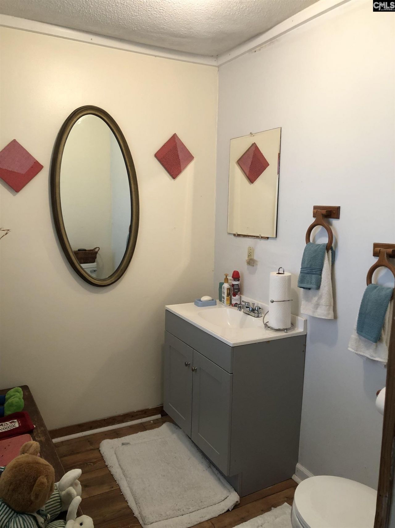 1005 Lesane Pressley Photo 6