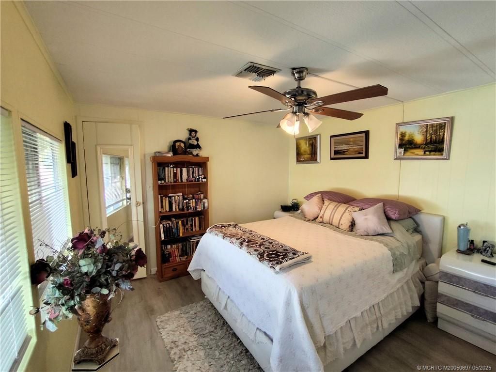 195 SE Trafalgar Terrace, Stuart, FL 34994 Photo