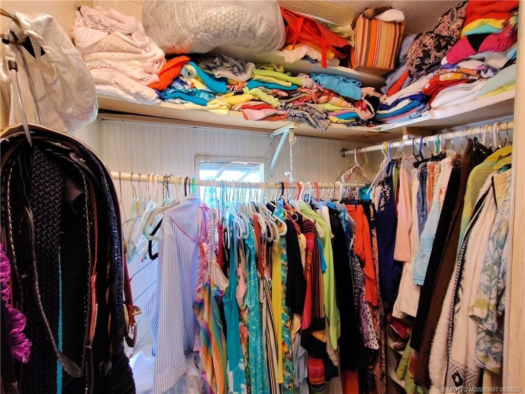 195 SE Trafalgar Terrace, Stuart, FL 34994 Photo