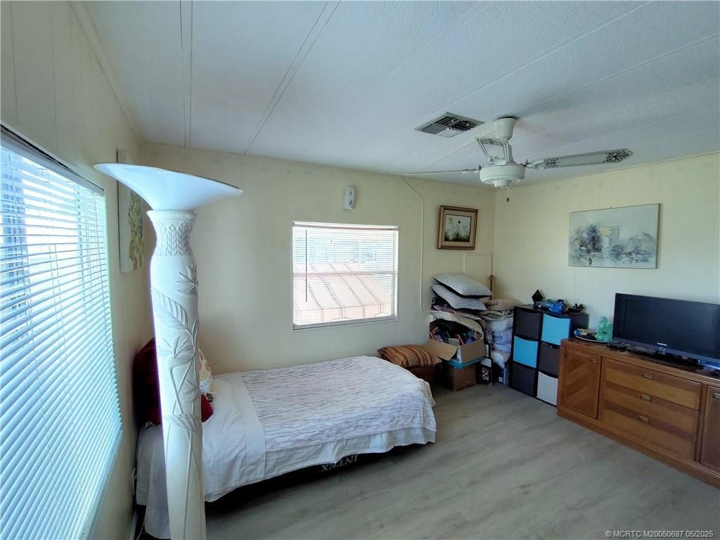 195 SE Trafalgar Terrace, Stuart, FL 34994 Photo