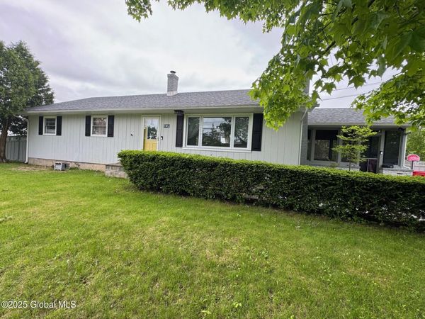 38 Third Avenue, Ticonderoga, NY 12883