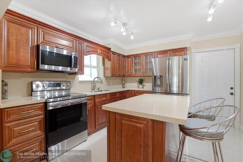 2830 NW 172nd Terrace, Miami Gardens, FL 33056 Photo