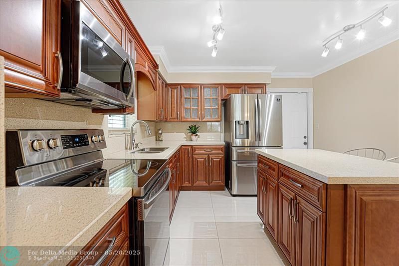 2830 NW 172nd Terrace, Miami Gardens, FL 33056 Photo