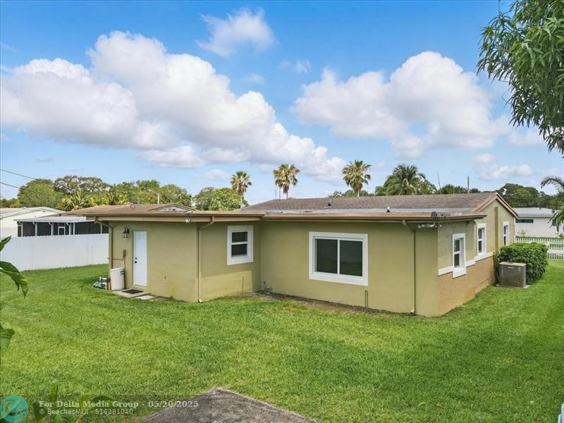 2830 NW 172nd Terrace, Miami Gardens, FL 33056 Photo