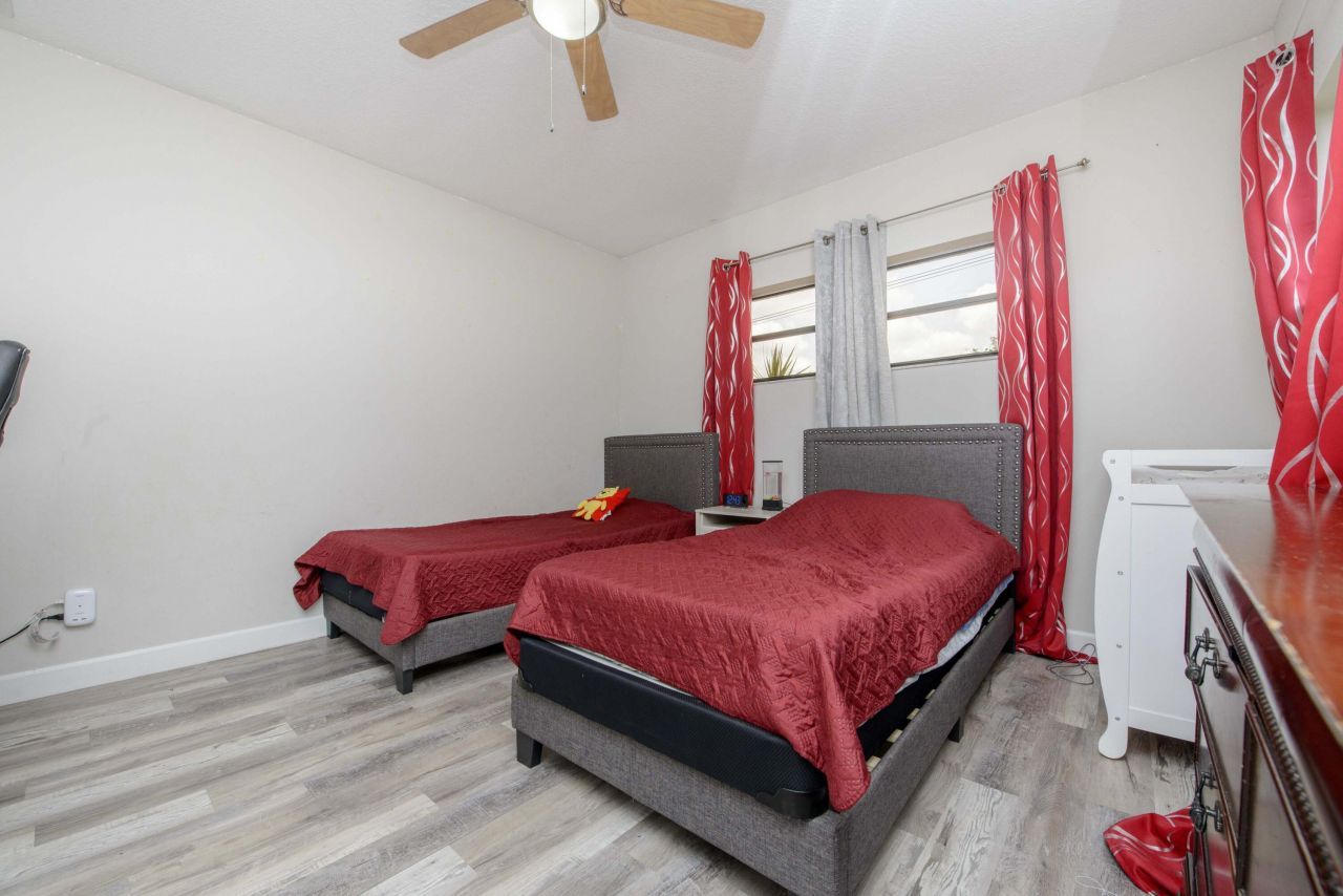 5234 Edwards Road, Fort Pierce, FL 34981 Photo