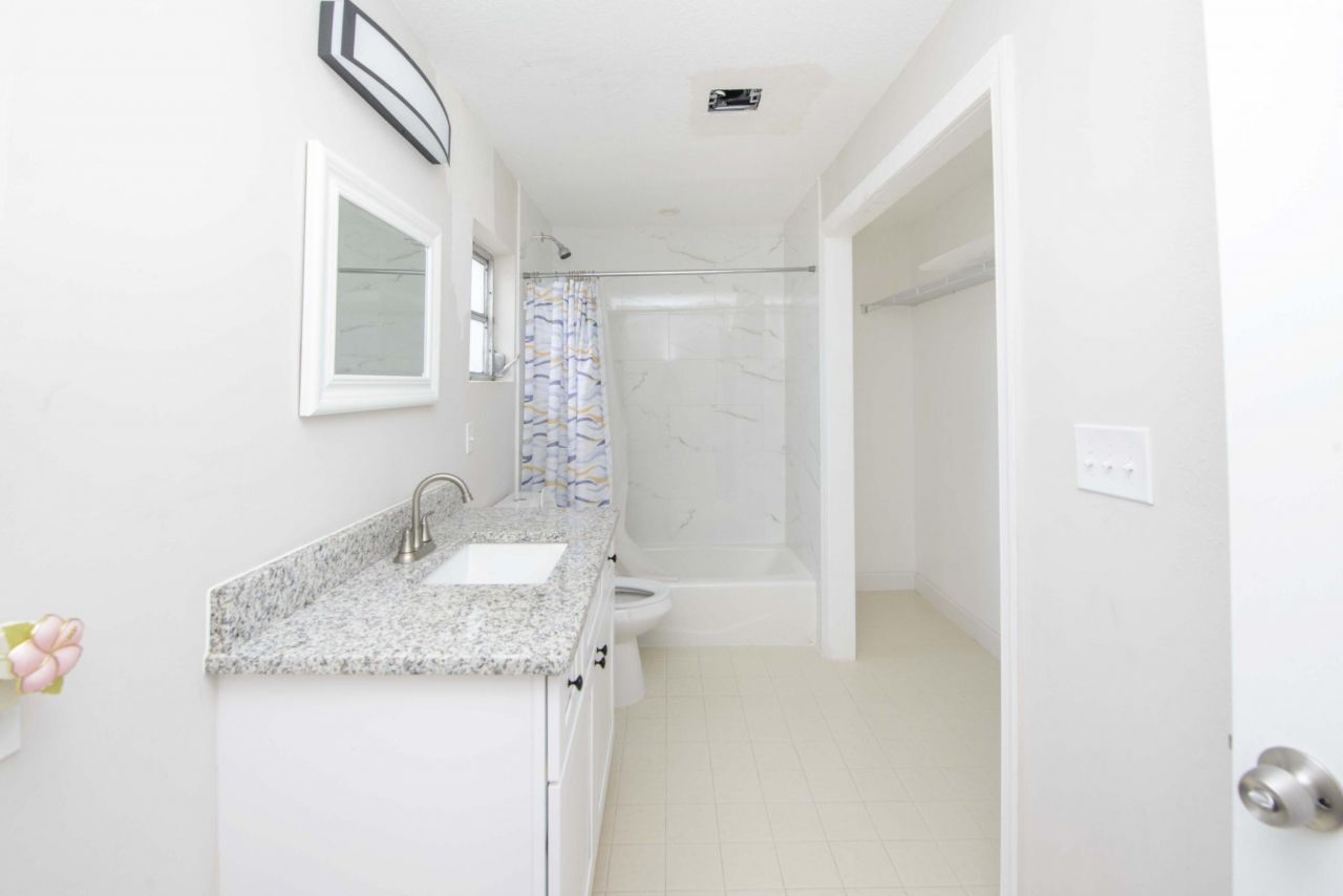 5234 Edwards Road, Fort Pierce, FL 34981 Photo