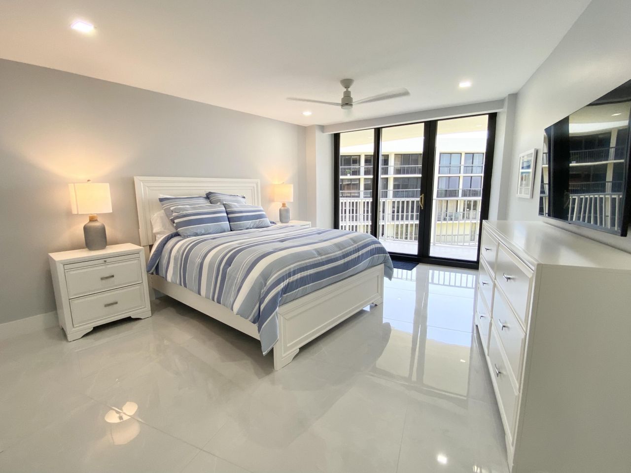 3360 S Ocean 4 F II Boulevard, Unit 4fii, Palm Beach, FL 33480 Photo