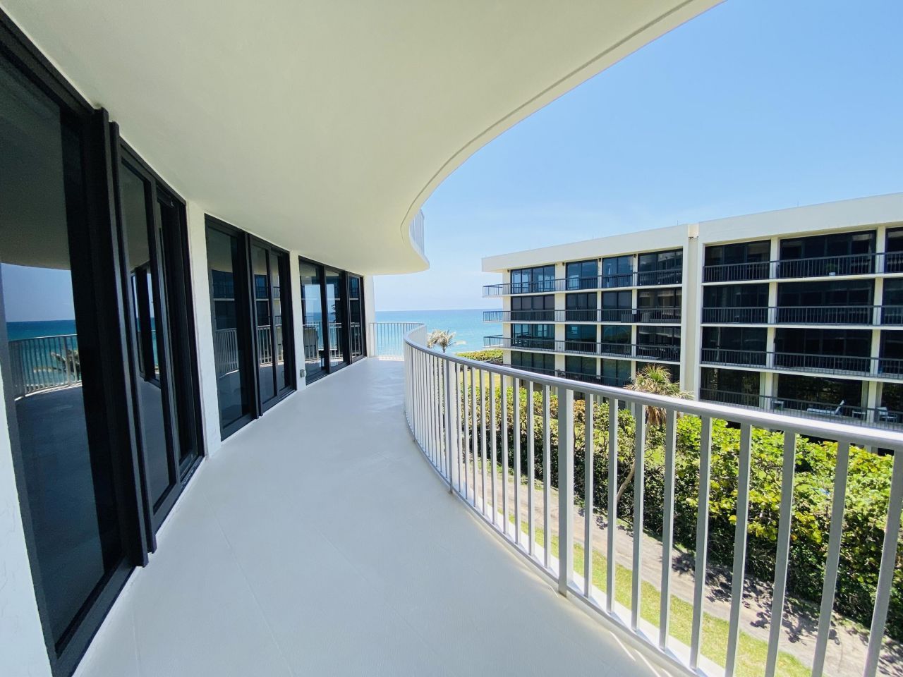 3360 S Ocean 4 F II Boulevard, Unit 4fii, Palm Beach, FL 33480 Photo