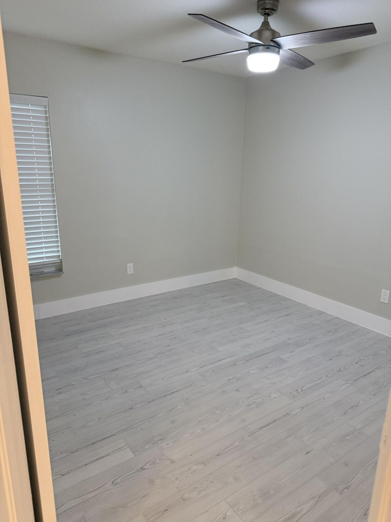 2118 NE 22nd Place, Cape Coral, FL 33909 Photo