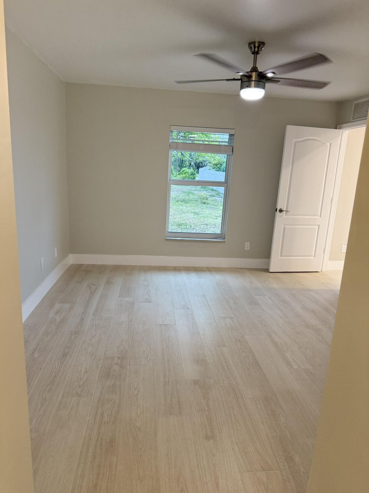 2118 NE 22nd Place, Cape Coral, FL 33909 Photo