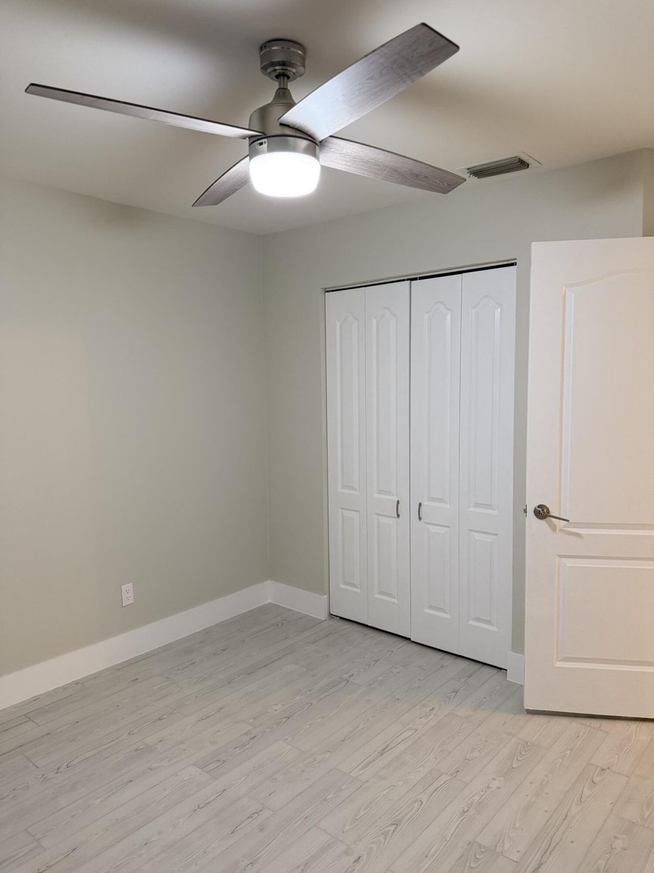 2118 NE 22nd Place, Cape Coral, FL 33909 Photo