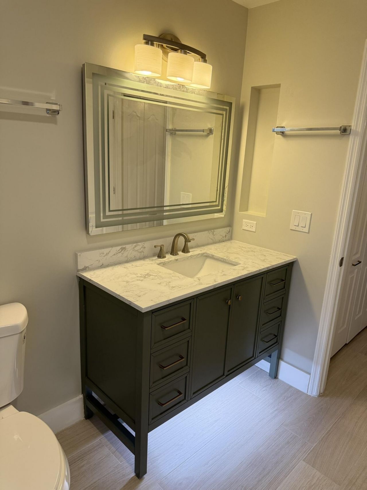 2118 NE 22nd Place, Cape Coral, FL 33909 Photo