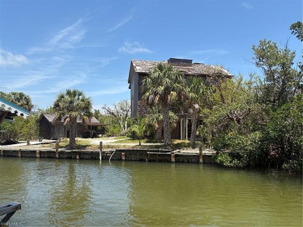 310 Pieces Of Eight, CAPTIVA, FL 33924