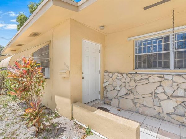 14600 NE 14th Ave, Miami, FL 33161