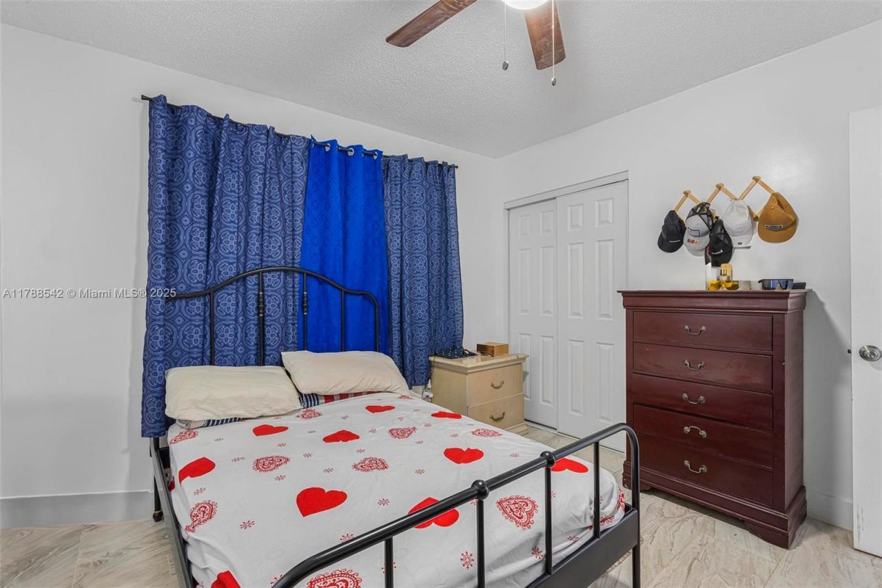 14600 NE 14th Ave, Miami, FL 33161 Photo