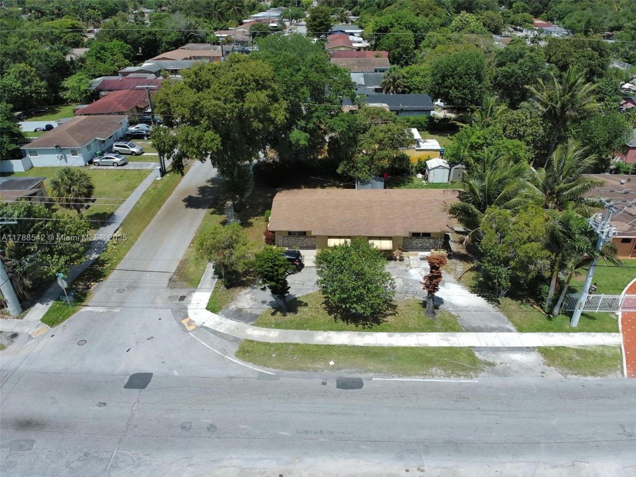 14600 NE 14th Ave, Miami, FL 33161 Photo