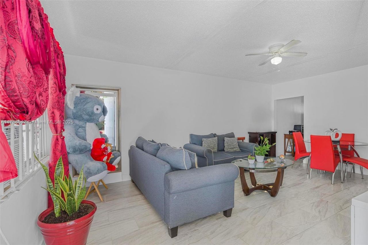 14600 NE 14th Ave, Miami, FL 33161 Photo